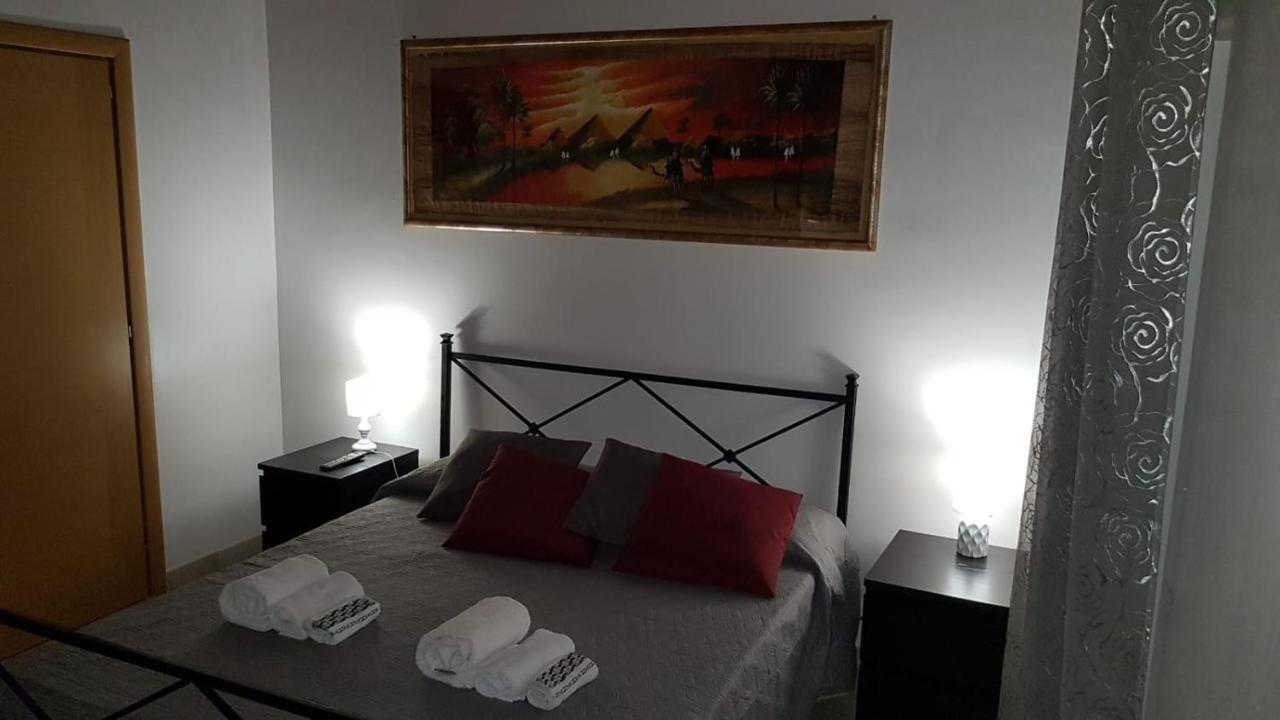 La Terrazza Sul Centro Apartment คาตาเนีย ภายนอก รูปภาพ